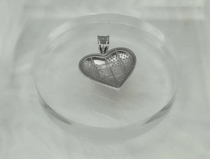 Pendentif Hiphop Cœur Brisé en Moissanite, Micro-Incrustation, Plaqué Or, Argent 925, Charme Romantique, Cadeau, Bijou Unisexe - Product Image 4