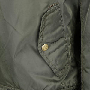 Chaqueta Bomber Ligera para Mujer, Logotipo Bordado Personalizable, Impermeable, Mangas Desmontables, Venta al Por Mayor Disponible - Product Image 3