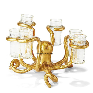 Portavelas Decorativo de Hormigón con Forma de Pulpo, Dorado, de Aluminio, para Decoración del Hogar y Jardín, Elegante, Clásico, Único, de Diseño - Product Image 1