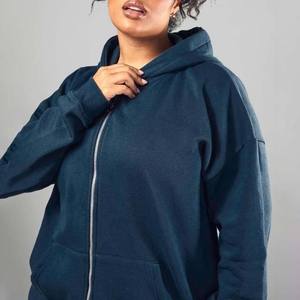 Sudaderas con capucha y cremallera completa para mujer al por mayor, de algodón transpirable, con patrón liso y color personalizado, ideales para invierno. - Product Image 3