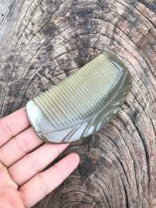 Peine de Cuerno de Vaca Natural, Dientes Finos, Ecológico, Hecho a Mano, MN EXPORTS Modelo MNE-410 para Uso en Salón, Cuidado Profesional del Cabello, Venta al Por Mayor - Product Image 3