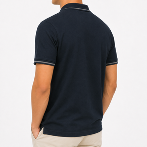 Pull décontracté classique pour homme à col zippé, tricoté avec bordures contrastées sur le col et les poignets, manches courtes, qualité supérieure pour usage quotidien, personnalisable OEM/ODM - Product Image 3
