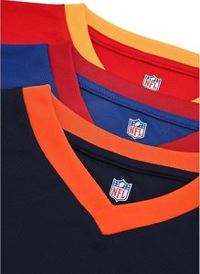 T-shirt rouge à col en V des Falcons d'Atlanta avec logo et manches rayées, style col en V, manches courtes - Product Image 6
