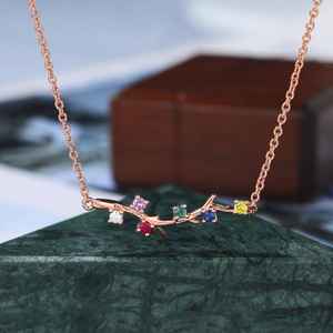 Collier en Moissanite et Saphir, Pendentif en Or Rose, Bijoux de Luxe pour Femmes, Fabrication OEM ODM, Vente en Gros - Product Image 1