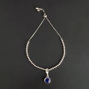 Bracelet à breloques en argent sterling avec pierre de naissance saphir de septembre, cadeau pour femme - Product Image 4