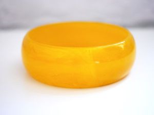 Classic Orange Resin Bangle <b>Bracelet</b> for Unisex Fashion Gift Wear - Product Image 5