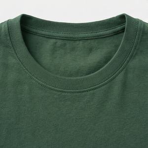 T-shirt de sport pour femme à manches courtes, style gym, ambiance audacieuse, inspiré de l'athlétisme, tendance Halloween, couleur personnalisée, satiné - Product Image 4