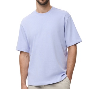 T-shirt à col rond pour homme, couleur unie violet clair, manches courtes, coupe décontractée, t-shirt uni - Product Image 1