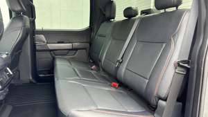 Ford F-150 XLT Sport 4x4 Usada del 2021 - Product Image 5
