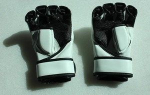 Cowhide Leather Boxing MMA Gloves With Reasonable Prices OF Custom logo Martial Arts Wear MMA Gloves In Custom Color - Product Image 2