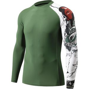 Rashguard à manches courtes personnalisé pour MMA, en vente. Matériaux de qualité supérieure, rashguard de bonne qualité pour hommes, vêtements de combat MMA, compression. - Product Image 6