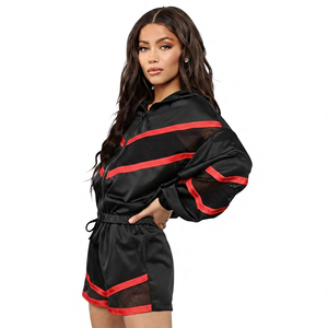 Ensemble de survêtement sportif personnalisé OEM 2026 pour femme, avec panneaux en maille, color block, sweat à capuche, short cycliste, haut de gamme, deux pièces, avec bandes réfléchissantes - Product Image 2