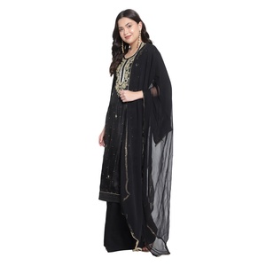 Womens Churidar - Elegant Indian and Pakistani Fashion