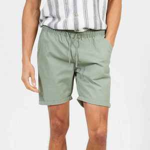 Pantalones Cortos Bermuda de Algodón Verde Sólido para Hombre con Bolsillos, Cintura Elástica, Corte Medio, Transpirables y Tejidos - Product Image 1