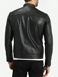 เสื้อแจ็คเก็ตหนังสีดำสไตล์คาเฟ่เรเซอร์สำหรับผู้ชาย - Product Image 2