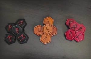 Juego de Runas de Cuero con Bolsa de Cuero Hecha a Mano, Piedras de Adivinación Nórdicas Futhark, Regalo Espiritual Tradicional para Coleccionistas - Product Image 2