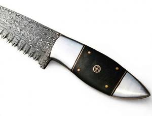 Cuchillo utilitario artesanal de acero de Damasco retorcido con espiga de sierra, mango de madera estabilizada, punta caída, 9 pulgadas, para exteriores - Product Image 5