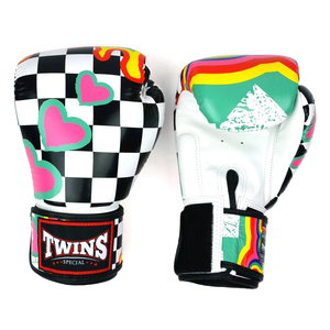 Gants de boxe Twins de qualité supérieure, couleur personnalisée, cuir véritable, légers, imperméables, à lacets, pour l'entraînement et le sparring MMA Muay Thai - Product Image 2