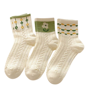 Cross border wholesale <b>socks</b> ladies tube <b>socks</b> autumn and <b>winter</b> green flowers small fresh Japanese fashion cute tube <b>socks</b> - Product Image 3
