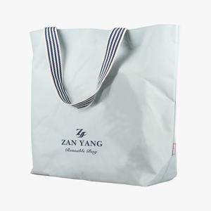 กระเป๋าผ้าแคนวาสสีขาวและสีเขียว น้ำหนักเบา เป็นมิตรกับสิ่งแวดล้อม สำหรับแฟชั่นลำลอง - Product Image 5