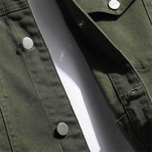 ชุดยีนส์และแจ็คเก็ตแฟชั่นพลัสไซส์สำหรับผู้ชาย ผ้าเดนิมยืดผสมคอตตอน เอวสูง สวมใส่สบาย ระบายอากาศได้ดี เหมาะสำหรับฤดูหนาว พร้อมปักโลโก้ตามสั่ง - Product Image 4