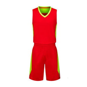 Ropa deportiva hecha en Pakistán, uniformes de baloncesto personalizados al por mayor, servicio OEM, uniformes de baloncesto de tela elástica - Product Image 4
