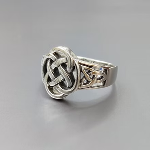 Anillo de Plata 925 con Diseño Único de Nudo Vikingo, Pulido, Antideslustre y Cómodo de Usar - Product Image 2