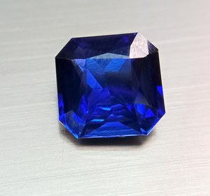 Rubí Rojo Natural, Corte Brillante, Gema Suelta, Certificado por Terceros, Piedra de Nacimiento de Septiembre, Gema al por Mayor, Color Cambiante, de la Región de Rajasthan - Product Image 1