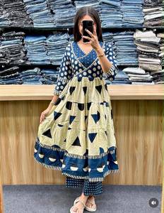 Womanica <b>Women</b> Printed Kurti Set Ethnic <b>Trousers</b> Suit Polka Dot Pants Outfit Festival Party Wear - Product Image 6