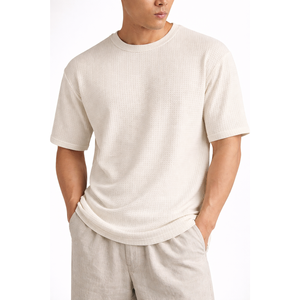 เสื้อยืดแขนสั้นทรงโอเวอร์ไซส์ผ้าวาฟเฟิลคุณภาพสูง OEM สำหรับทุกเพศ สีพื้นเรียบ สามารถสั่งทำได้ - Product Image 4