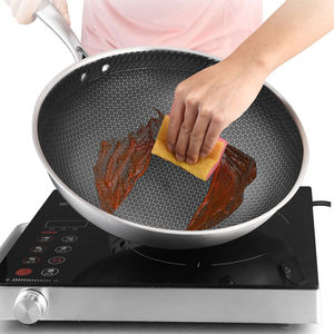 Wok de cuisine professionnel à fond rond traditionnel, capacité 20L, poignée en bois, compatible lave-vaisselle, compatible tous feux, facile à nettoyer - Product Image 5