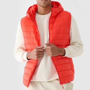 บริการ ODM/OEM พร้อมให้บริการ เสื้อแจ็คเก็ตพัฟเฟอร์แบบไม่มีแขนทรงทันสมัย คุณภาพพรีเมียม เสื้อผ้าสั่งทำพิเศษ - Product Image 3