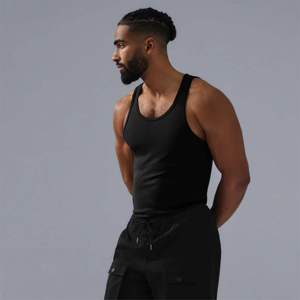 Débardeur Athlétique Homme en Gros – Respirant, Séchage Rapide, 100% Coton, Sans Manches, Gilet de Sport pour Entraînement Estival - Product Image 2