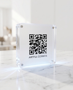 Elegante Soporte de Acrílico Transparente Personalizado para Códigos QR con Luz LED, Fácil de Montar, Estilo Europeo, Independiente para Escritorio - Product Image 1