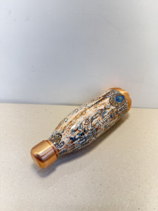 Botella de Agua de Cobre Puro Impresa de Primera Calidad, 1100 ml, Diseño Bohemio Paisley, Botella Ayurvédica a Prueba de Fugas, para Gimnasio, Deportes, Bebidas Metálicas - Product Image 3