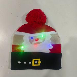 หมวกไหมพรมถักสำหรับฤดูใบไม้ร่วงและฤดูหนาว พร้อมไฟ LED สำหรับคริสต์มาส หมวกซานต้าสำหรับงานปาร์ตี้ผู้ใหญ่ - Product Image 4