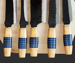 Ensemble de couteaux de chef en acier carbone faits à la main |   Poignée en bois et résine avec revêtement en poudre noire |   Collection de 5 couteaux de cuisine tranchants - Product Image 3