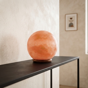 Lampe en forme de boule de sel rose de l'Himalaya faite à la main, lumière de table en cristal naturel rond pour l'intérieur de la maison et la relaxation - Product Image 5
