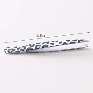 Ensemble de pinces à moustache professionnelles légères et réutilisables, mini-pince à sourcils droite en acier inoxydable avec une prise parfaite ANAAIF - Product Image 4