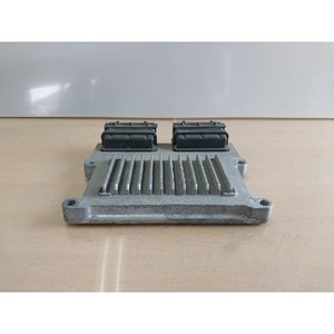 Equus - Módulos de Computación y ECUs Usados 391063CVD0 - Product Image 3