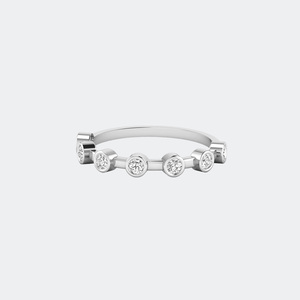 Anillo Minimalista con Engaste de Barra y Bisel Redondo de 0.45CTW - Product Image 5