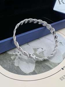 Bracelet de luxe fait main en argent, moissanite et perles d'eau douce, style hip-hop, certifié GRA, pièce maîtresse - Product Image 3