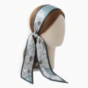 Écharpe bandeau en satin de soie à impression numérique personnalisée pour accessoires capillaires féminins, ruban fin blanc à motif floral pour cheveux - Product Image 1