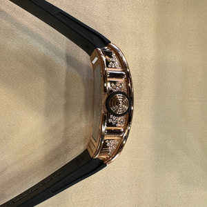 RM 07-01 'นาฬิกาข้อมือผู้หญิง' คาร์บอน TPT หน้าปัดโรสโกลด์ประดับเพชร - Product Image 2