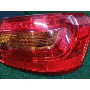 Cadenza 2009-2016 Ensemble de feux arrière extérieur droit, côté conducteur, d'occasion, OEM 924023R000 - Product Image 3