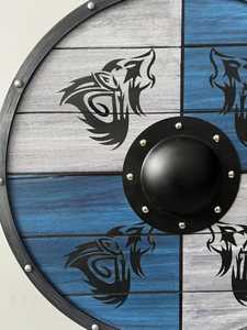 Bouclier viking artisanal en forme de loup |   Accessoire de cosplay nordique - Product Image 5