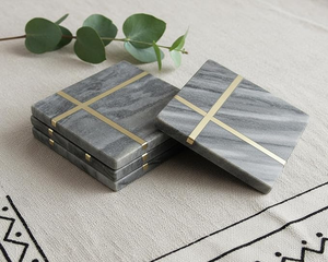 Collection de sous-verres en marbre naturel de designer avec accent en laiton – Ensemble de tapis à boissons durables, prêts pour cadeaux personnalisés, qualité export en gros - Product Image 3