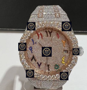 Montre de luxe en moissanite bicolore or rose avec cadran en verre arc-en-ciel, boîtier en acier inoxydable, bracelet de 18 mm, fermoir, résistance à l'eau 10 bars - Product Image 1