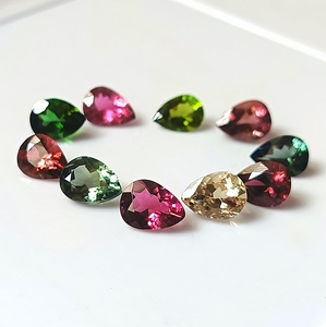 Ensemble de 10 pierres précieuses de tourmaline naturelle du Zambie calibrées, multicolores pastel, taille poire, 6x8 mm, 12,25 carats au total - Product Image 1