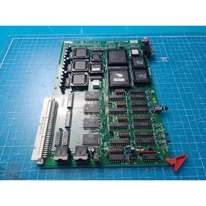 Módulo de Interfaz de Proceso TEL TYB121-1/COM 1D81-0000 009213 Usado Como Es, Piezas de Equipos Semiconductores Legados - Product Image 1